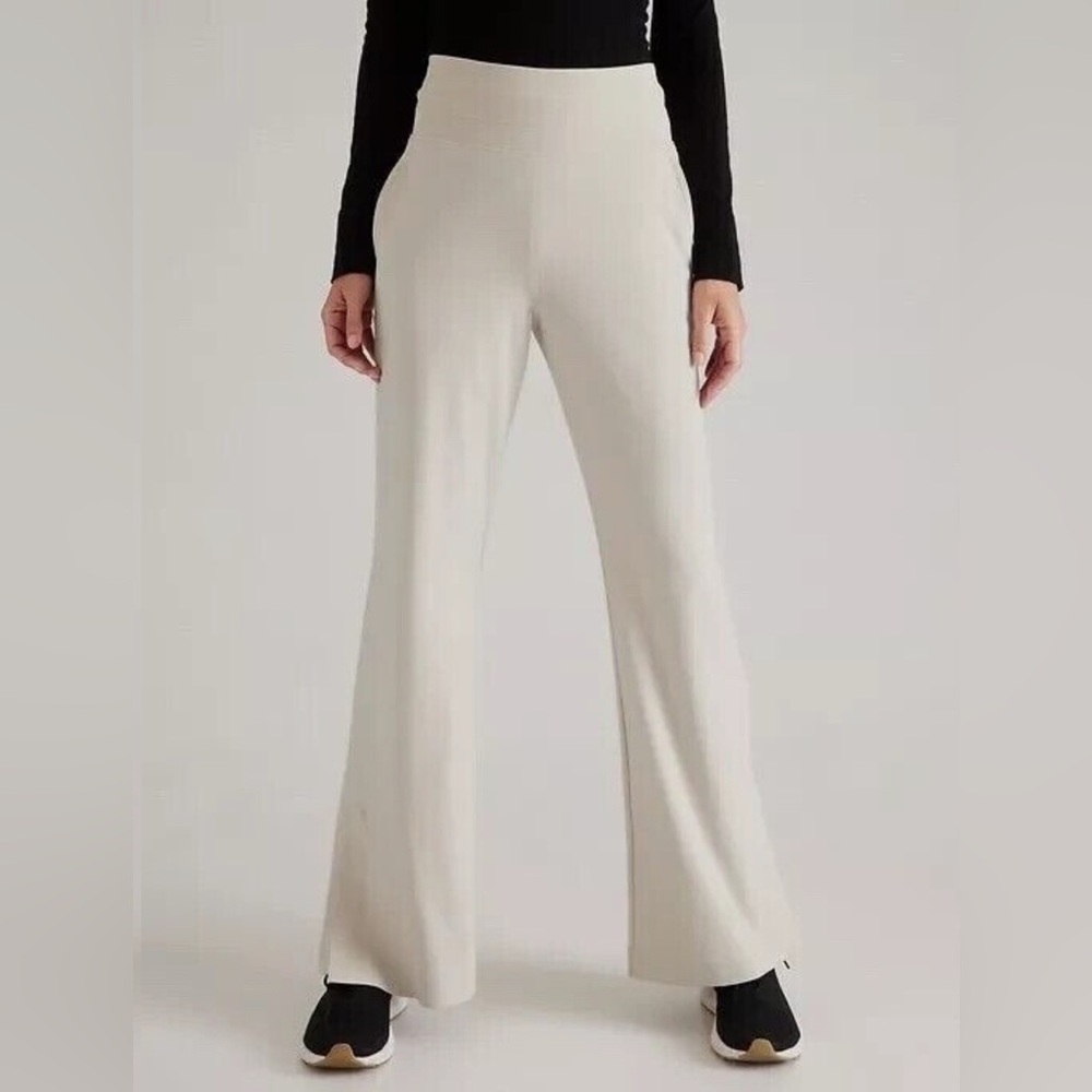 Athleta Venice Flare Pant in Cream Size Large Tall
